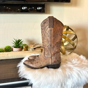 FRYE Billy Brown Distressed Boots Leather Western 76875 Women's 5.5B